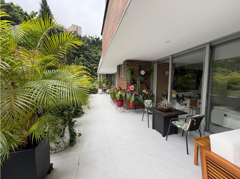 VENTA DE APARTAMENTO EN CASTROPOL, POBLADO.