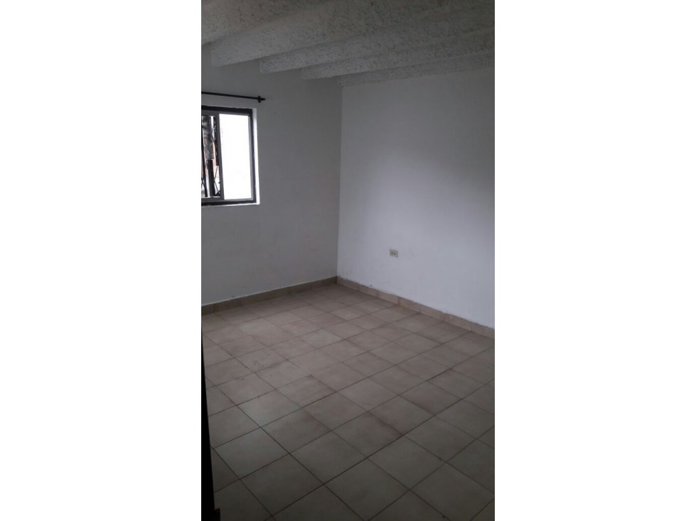 VENDO CASA EN EL POBLADO GIRON CLL46 — foto 4