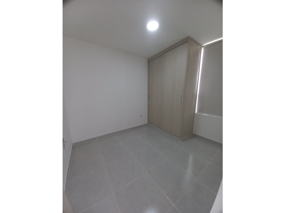 ARRIENDO APARTAMENTO P14 FIORE DE LA CAMPIÑA - 4