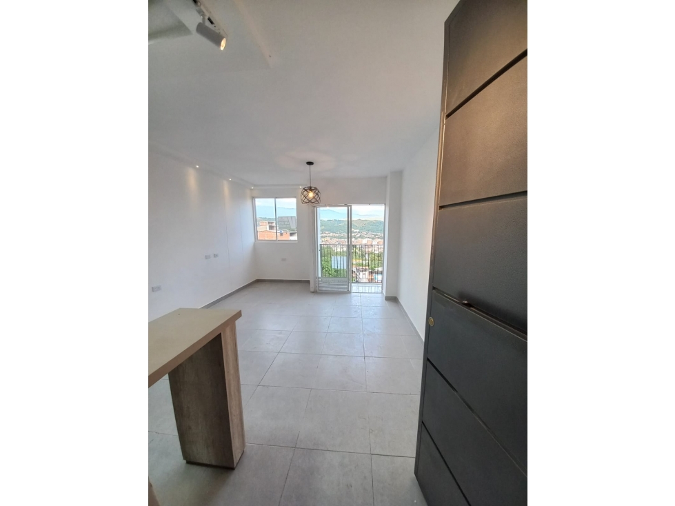 VENDO APARTAMENTO P8 EN BELLAVISTA GIRÓN — foto 3