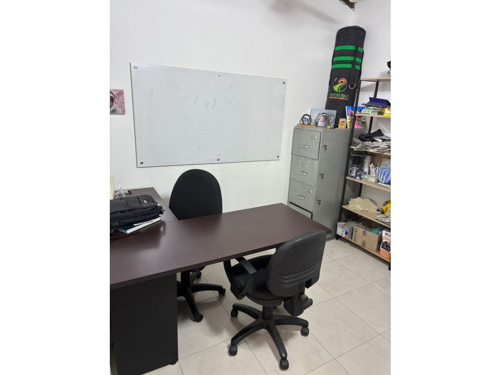 VENDO CASA CON 3 APARTAMENTOS INDEPENDIENTES — foto 3