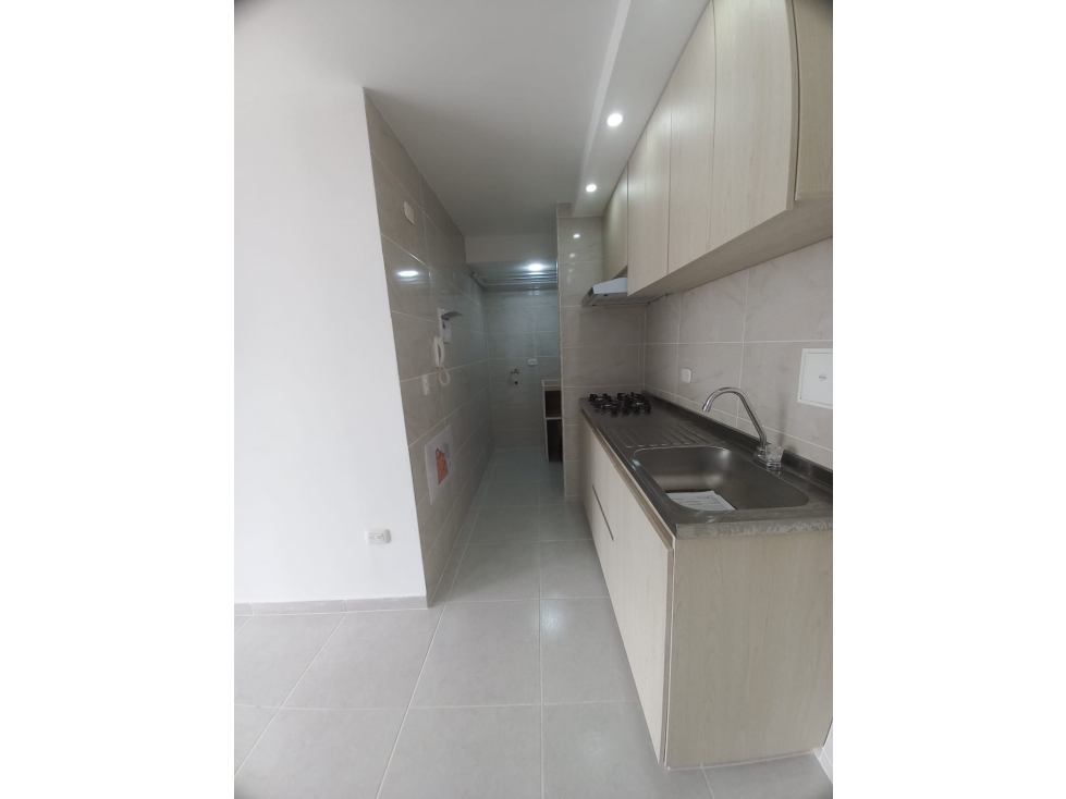 ARRIENDO APARTAMENTO P14 FIORE DE LA CAMPIÑA - 5