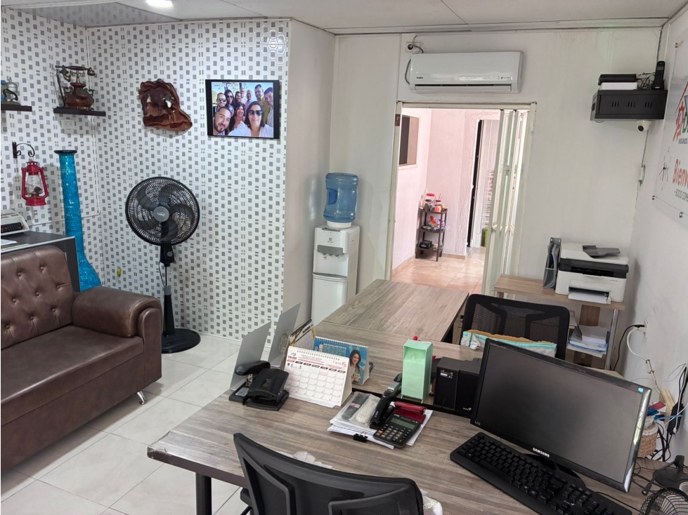 VENDO CASA CON 3 APARTAMENTOS INDEPENDIENTES — foto 2