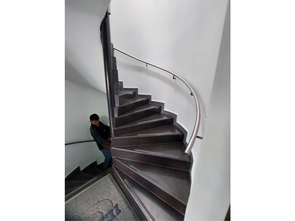 Se Vende Casa ideal para oficinas o empresa en Modelia, Bogotá — foto 6