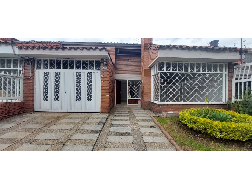 Se Renta esta casa en Alhambra, Bogotá D.C.