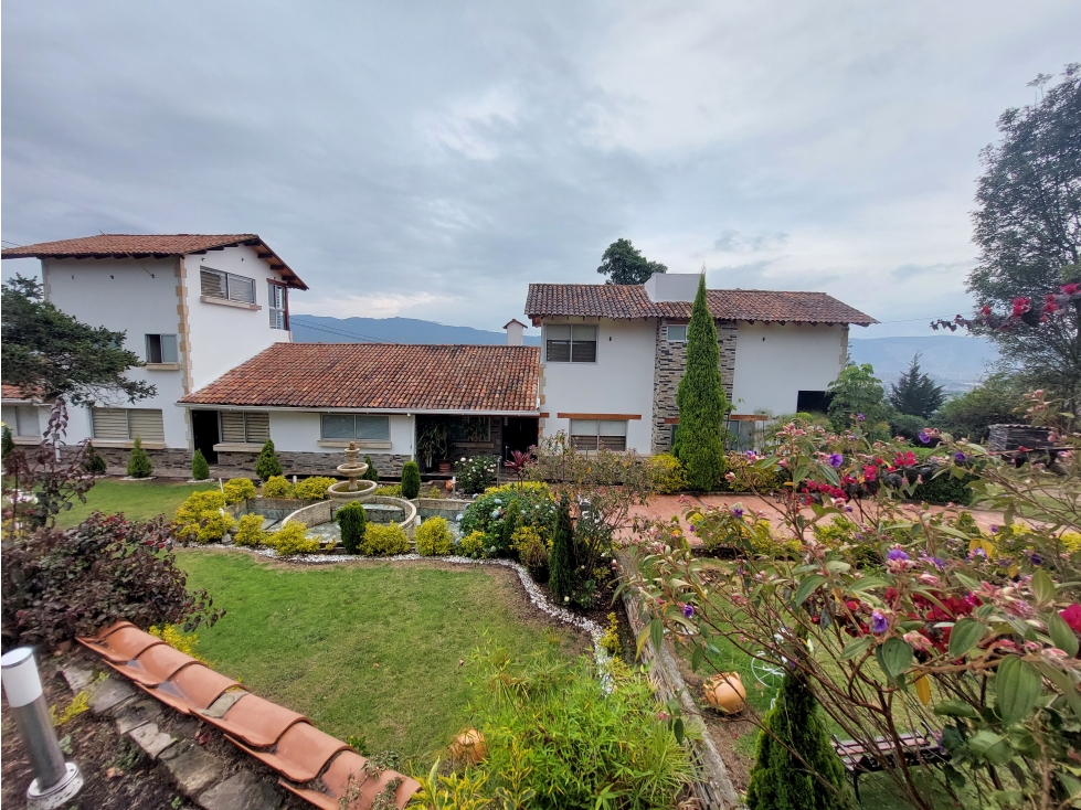 Arriendo casa campestre en la conejera