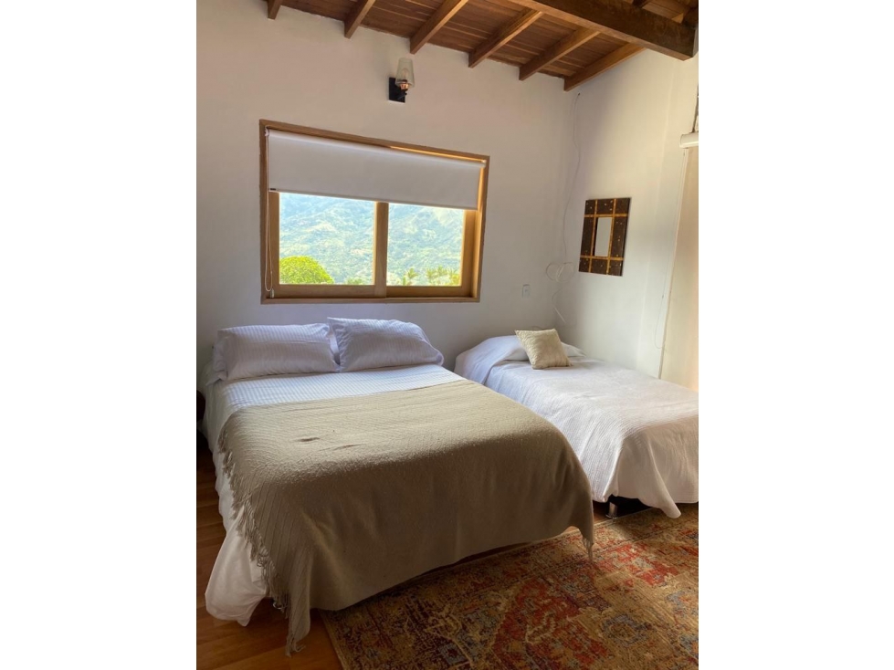 Finca de 6.970 m² con 7 alcobas en venta en Copacabana — foto 5