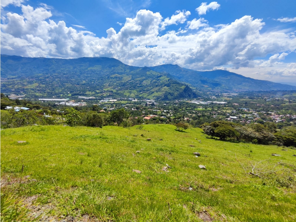 Lote En Girardota en el Limonar - 1