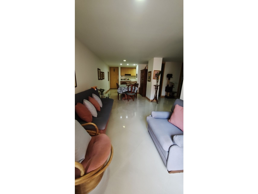 Apartamento de 122 m² en venta en La Salle, Envigado — foto 2