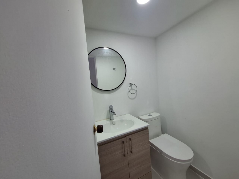 Apartamento de 90 m² en venta en Loma de San Julián, El Poblado — foto 3