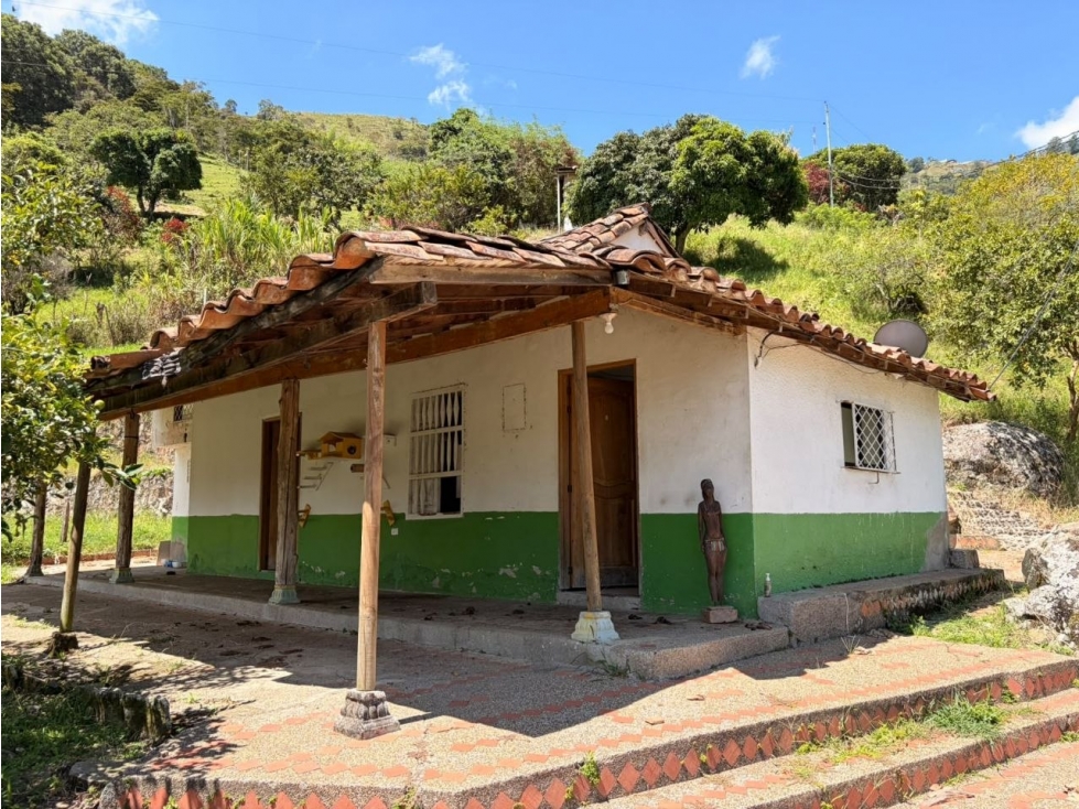 Finca en Barbosa Vereda Buga - 1