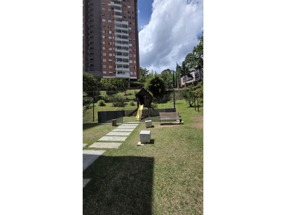 Apartamento de 94 m² en venta en La Cuenca, Envigado — foto 3
