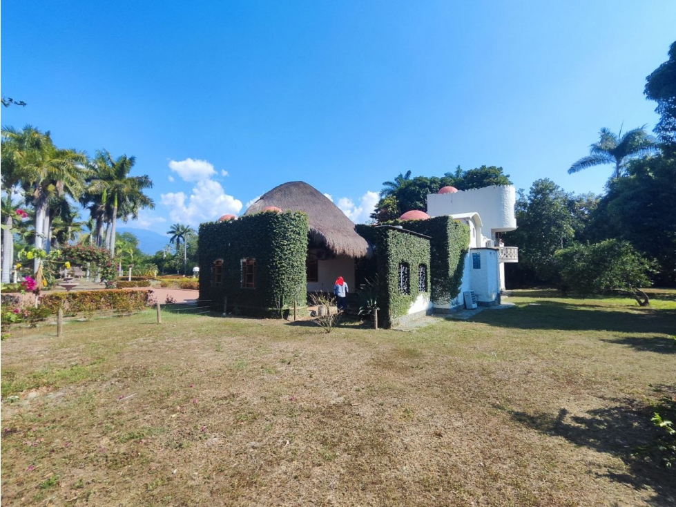 Finca en Santa Fe de Antioquia Topografía Plana — foto 3