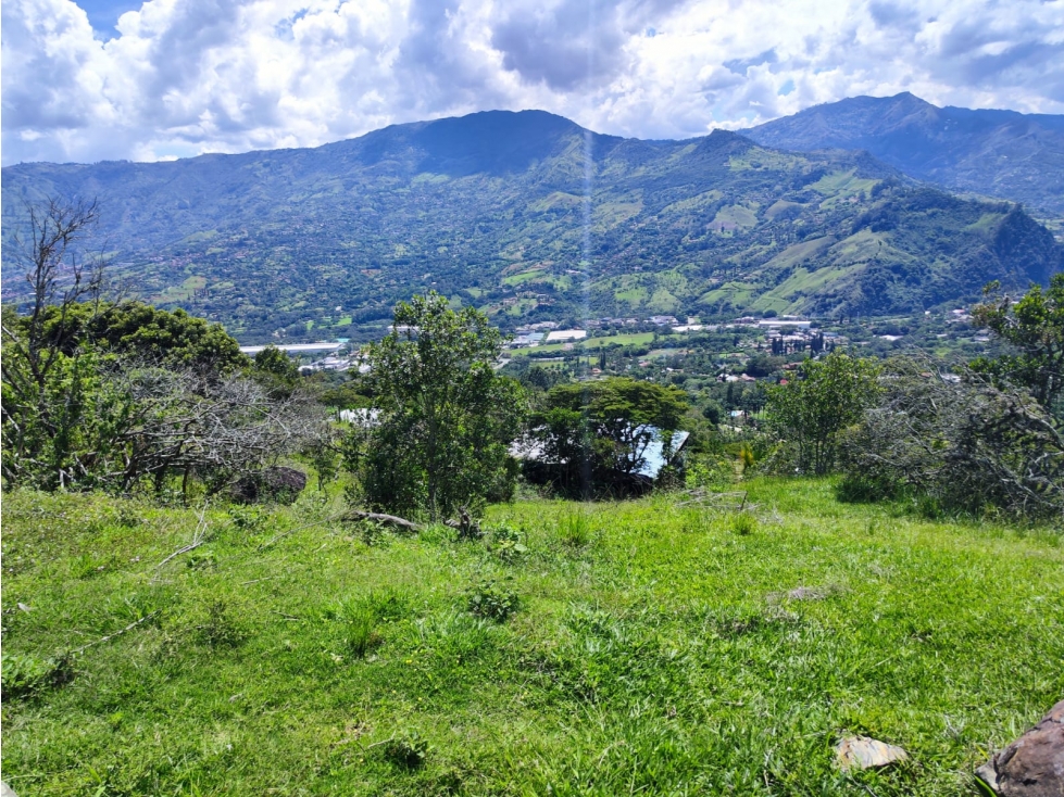 Lote En Girardota en el Limonar - 1