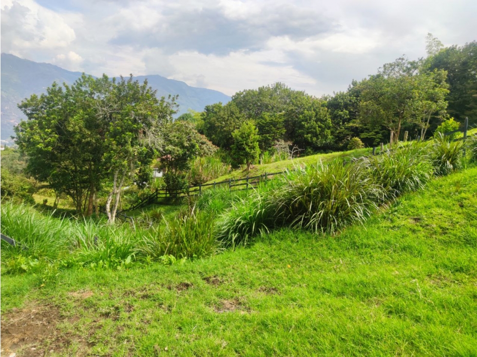 Finca 3.000 m², 6 alcobas, Altos de Villa Roca, Copacabana — foto 3