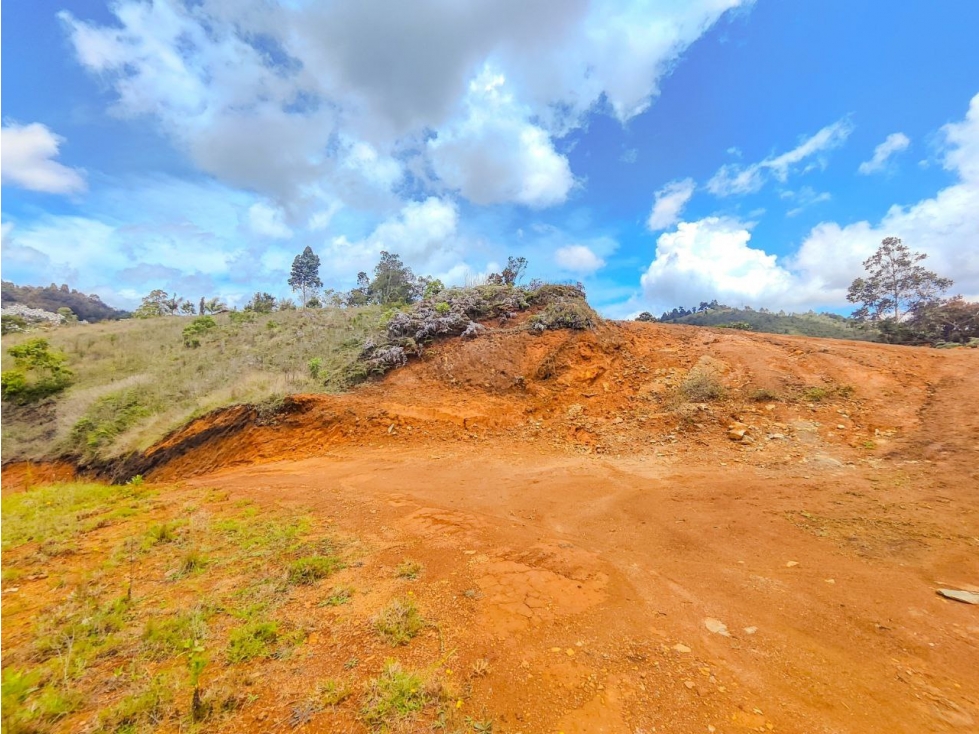 finca en rionegro cerca al aeropuerto sajonia