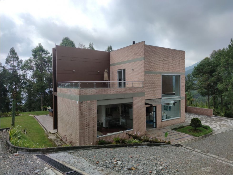 Finca en Envigado la Catedral Excelente ubicación
