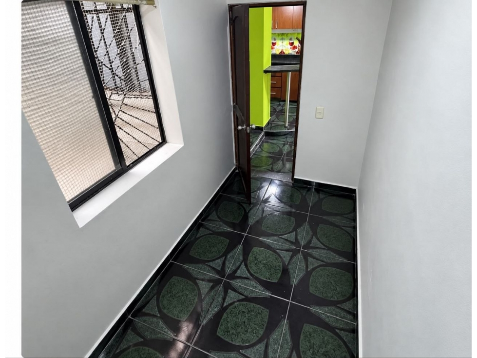 casa en campo valdes 2 piso — foto 4