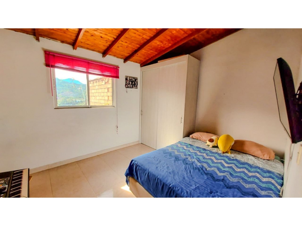 casa unifamiliar belencito 2 piso con una hermosa vista — foto 4