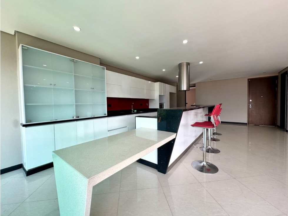 Penthouse de 300 m² en venta en Laureles - Primer Parque, Medellín — foto 4