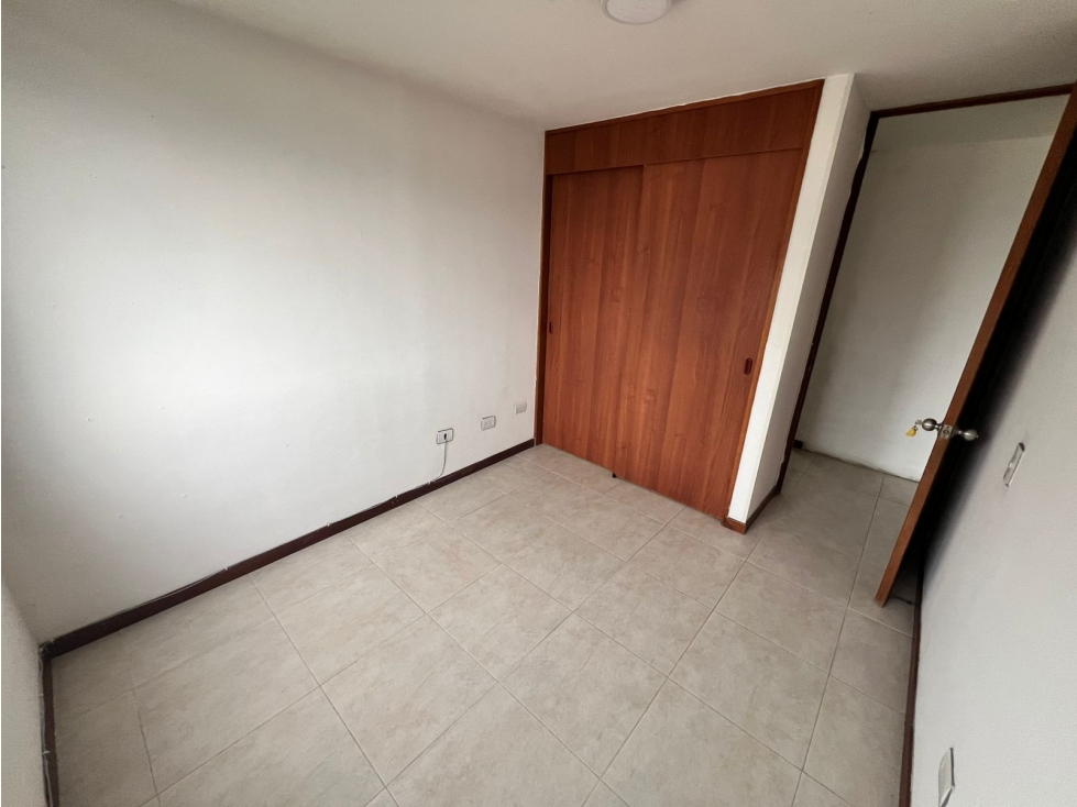 Apartaestudio de 76 m² en venta en El Poblado, Medellín — foto 5
