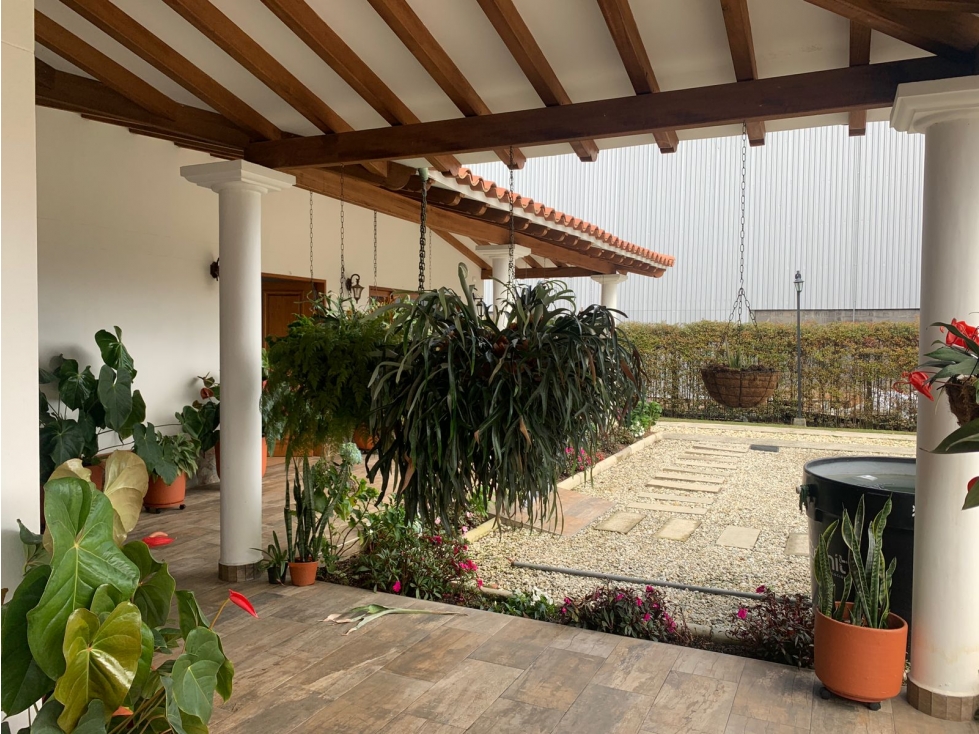 Casa campestre de 399 m² en venta en Rionegro — foto 5