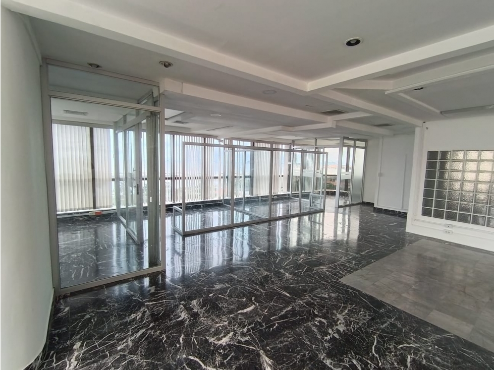 SE VENDE | oficina torre BAC