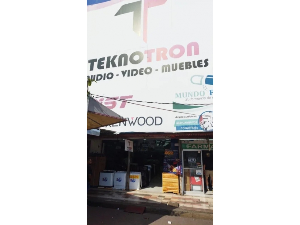 SE ALQUILA LOCAL COMERCIAL | 5 DE MAYO - 3