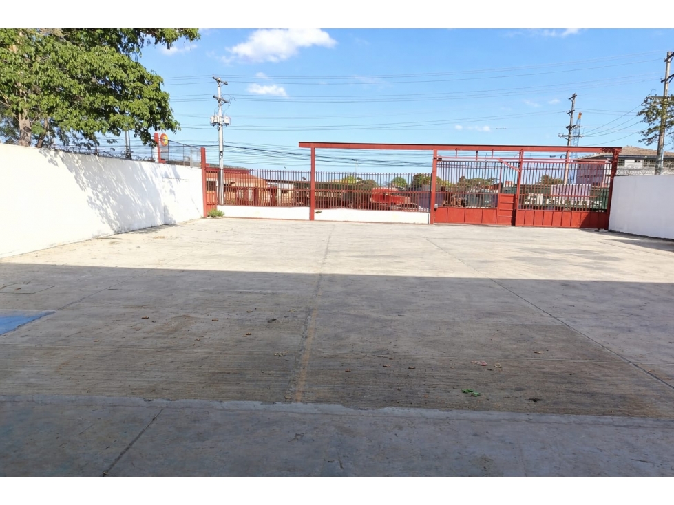BODEGA EN VENTA Y ALQUILER | MAÑANITAS | $5.43M2 — foto 2