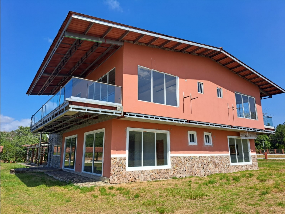 Vendo Finca Penonome10 Hectareas - 1