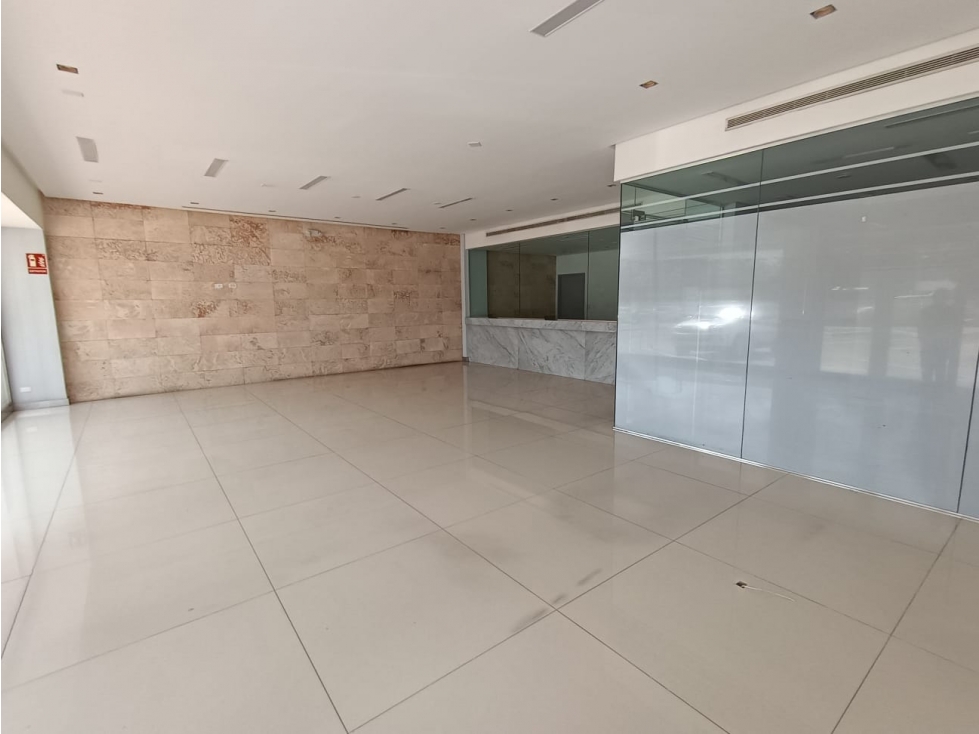 Alquiler | local plaza GARBO