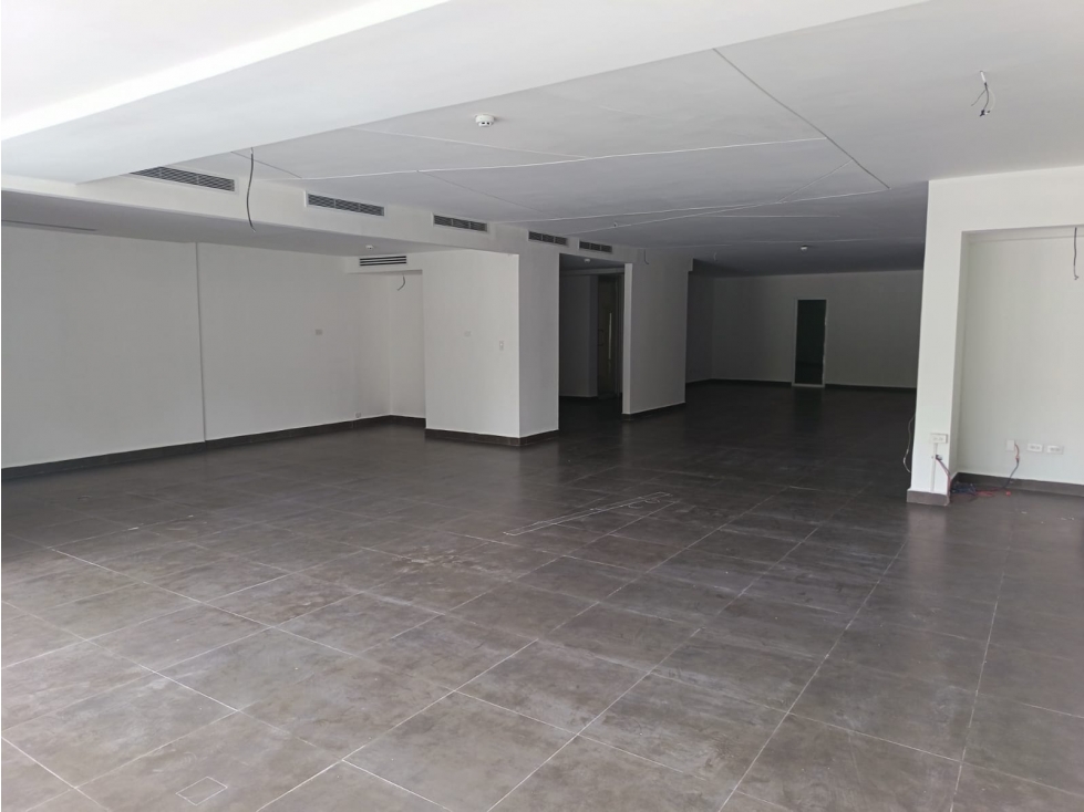 ¡Se Alquila Casa Comercial en San Francisco! - 2