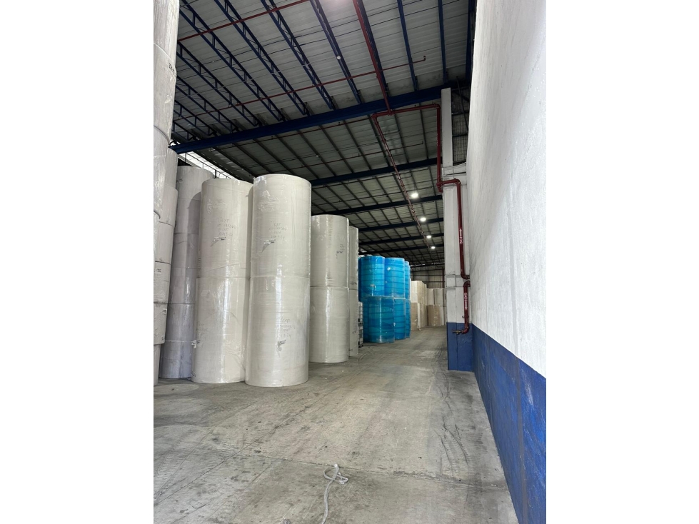 SE ALQUILA BODEGA | LA LOCERIA - 2