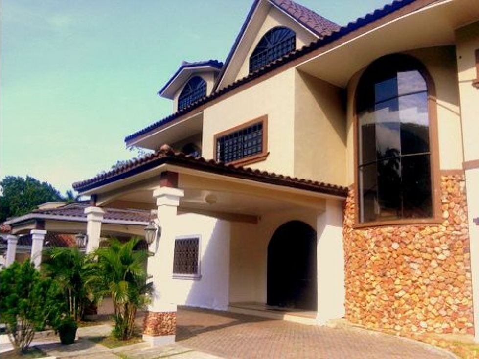 CASA EN ALBROOK - 1