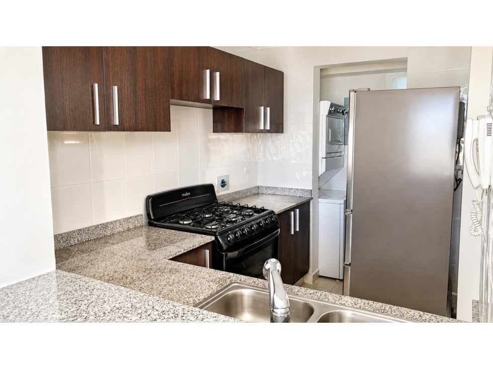 SE VENDE APARTAMENTO | PH ELMARE 600 | PLAZA EDISON — foto 4