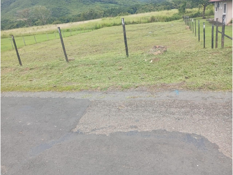 EN VENTA TERRENO EN PENONOME — foto 3