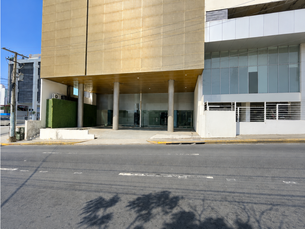 LOCAL COMERCIAL | 12 DE OCTUBRE | VIA PRINCIPAL - 3