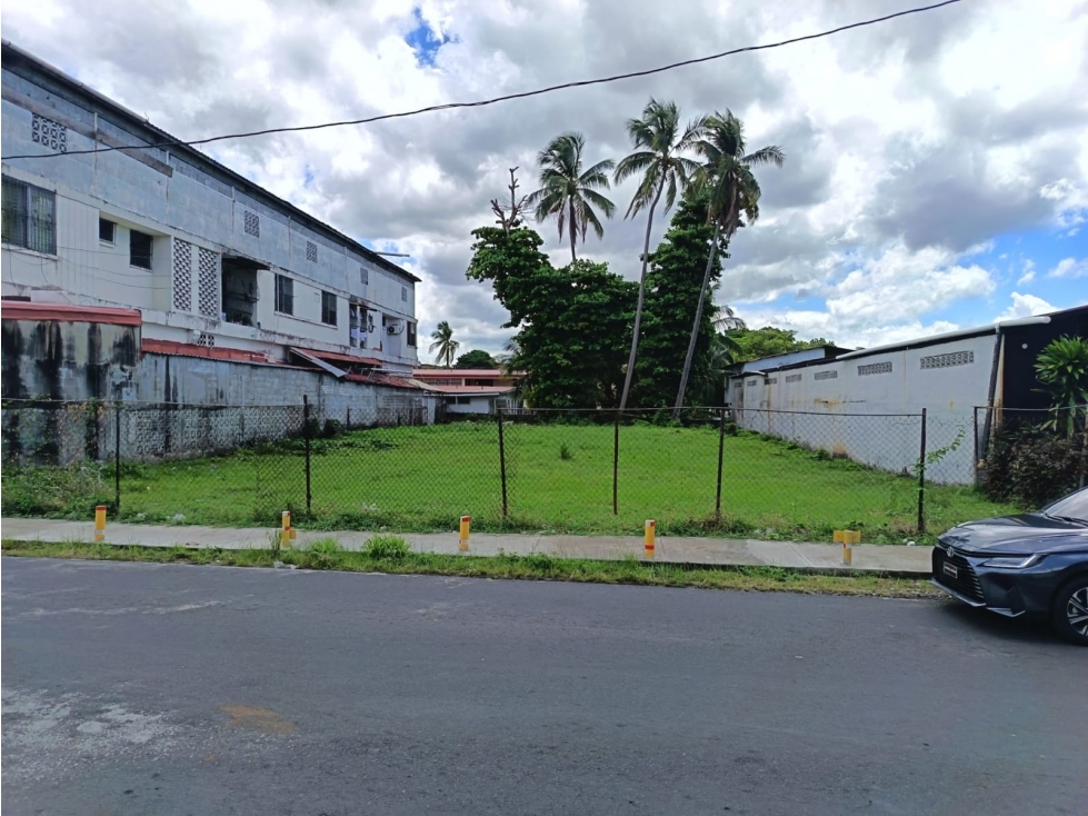 EN VENTA TERRENO PLANO | PARQUE LEVEFRE