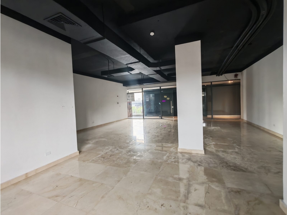 ALQUILER DE LOCAL COMERCIAL EN PLAZA ROYAL BLUE | SAN FRANCISCO - 2
