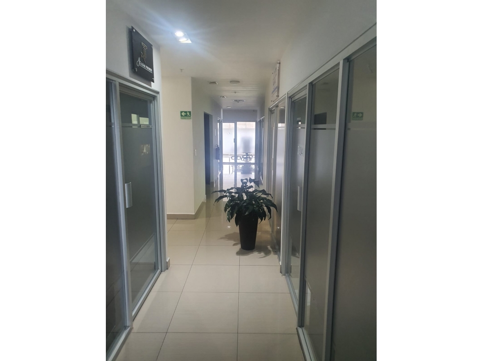 Se Alquila Piso Corporativo | Edificio BOC | Ave. Balboa - 5