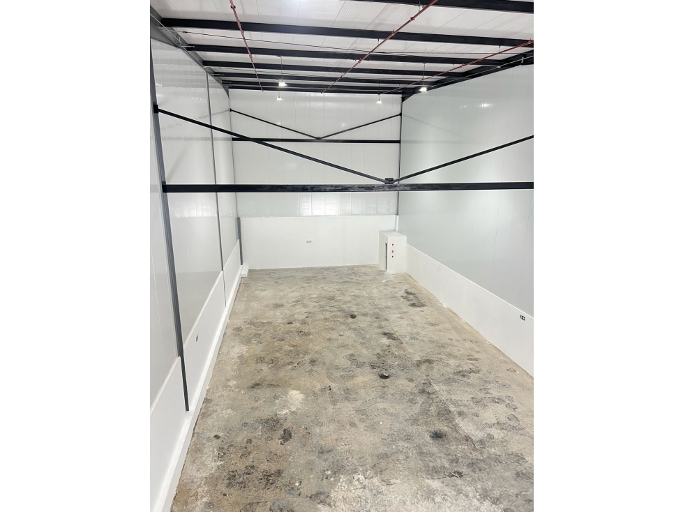 SE ALQUILA GALERA COMERCIAL | 24 DE DICIEMBRE — foto 4