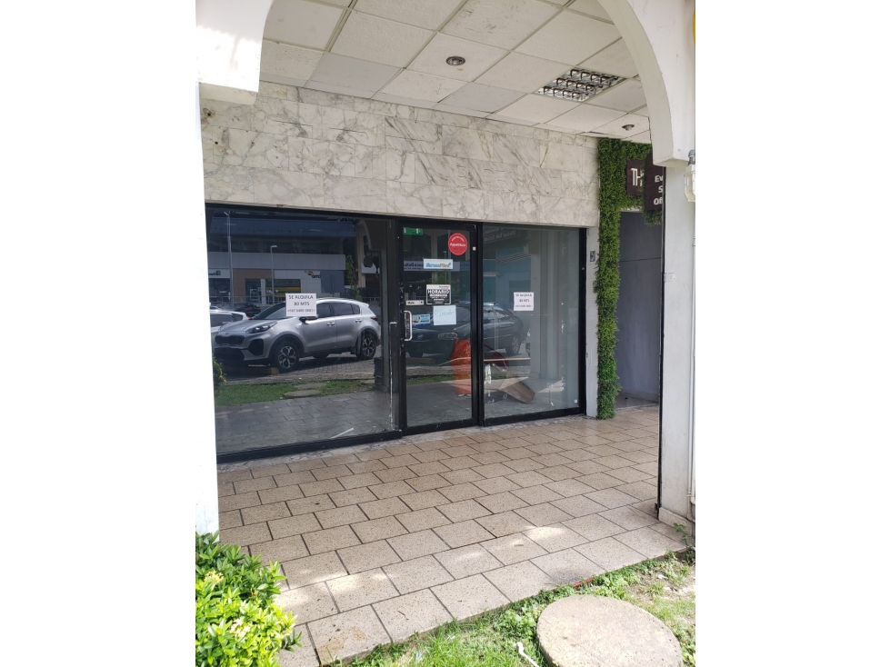 SE ALQUILA LOCAL COMERCIAL | VIA ESPAÑA - 1