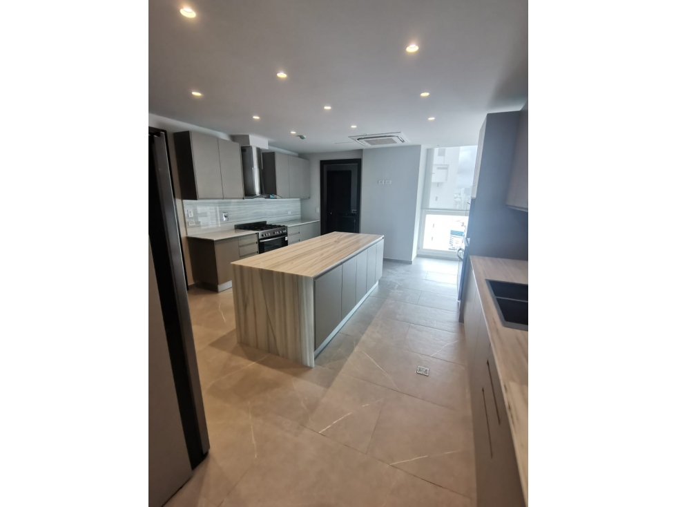 SE ALQUILA APARTAMENTO | THE TOWERS PAITILLA — foto 4
