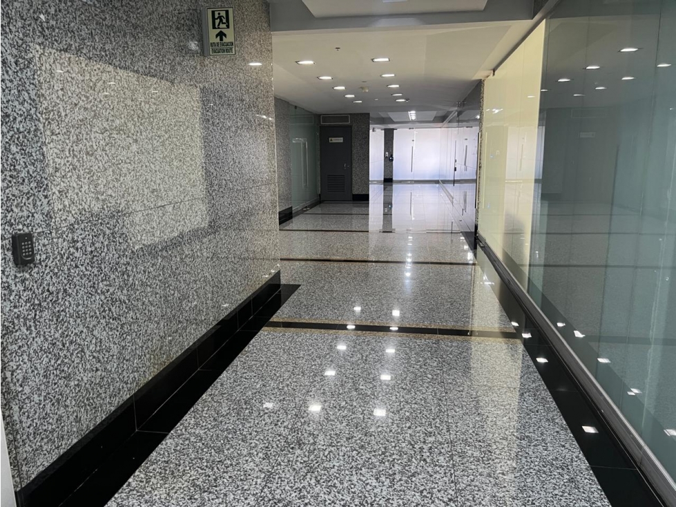 SE ALQUILA OFICINA | AVE BALBOA | PH BICSA — foto 2