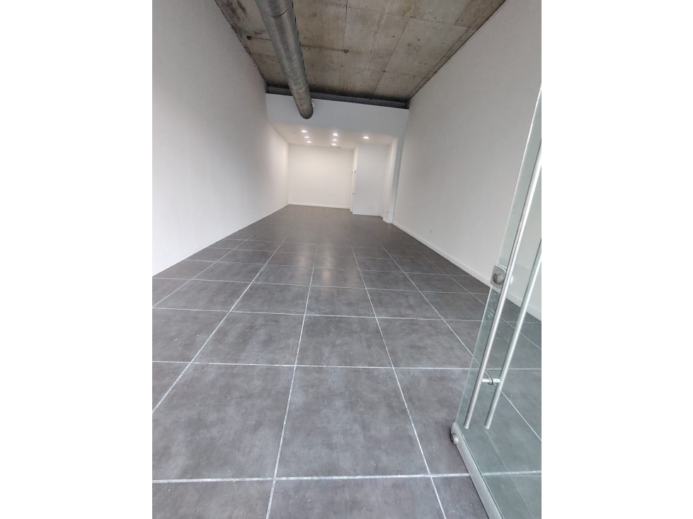 Se Alquila | Local Comercial | San Francisco — foto 4
