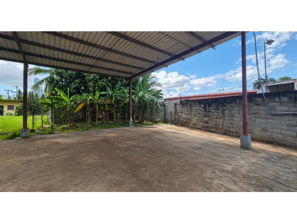 GALERA EN VENTA | JUAN DIAZ | A POCOS MINUTOS DEL CORREDOR — foto 5