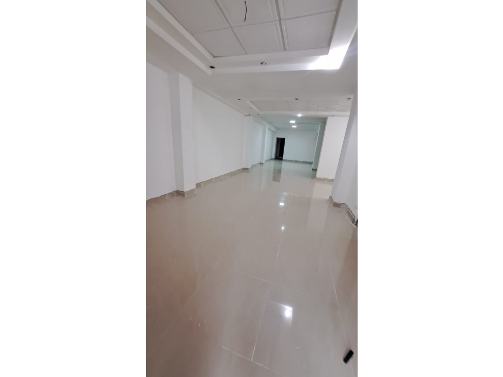 LOCAL COMERCIAL EN ALQUILER | SAN FRANCISCO — foto 4