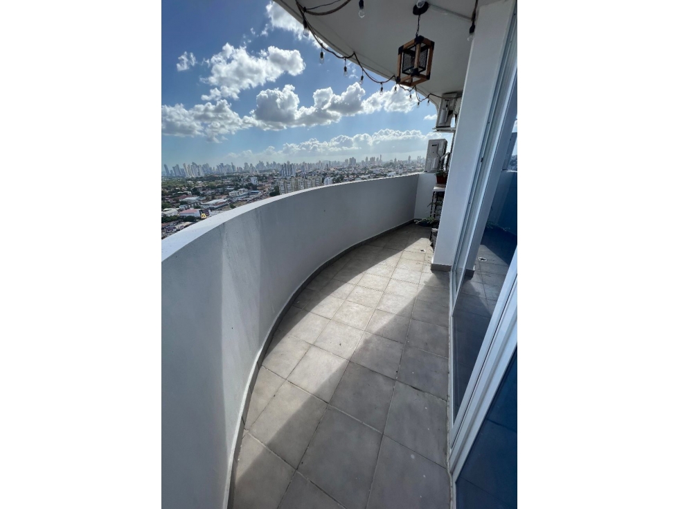 Vendo Apto PH MILLENNIALS TORRE 100 Con Vista al Mar y a la Ciudad - 2