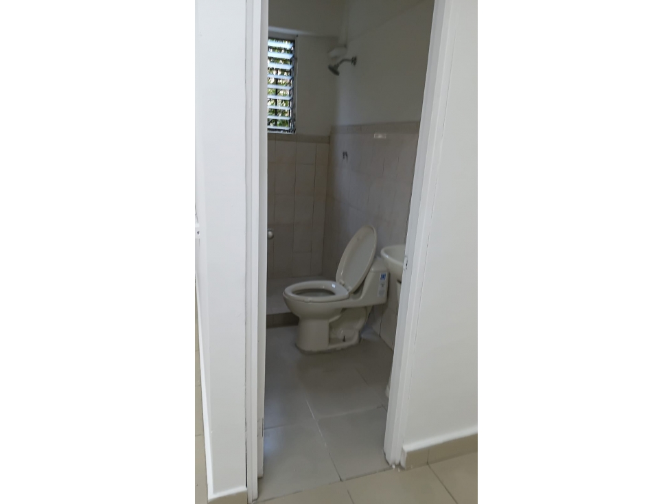 SE ALQUILA LOCAL COMERCIAL | BELLA VISTA — foto 6