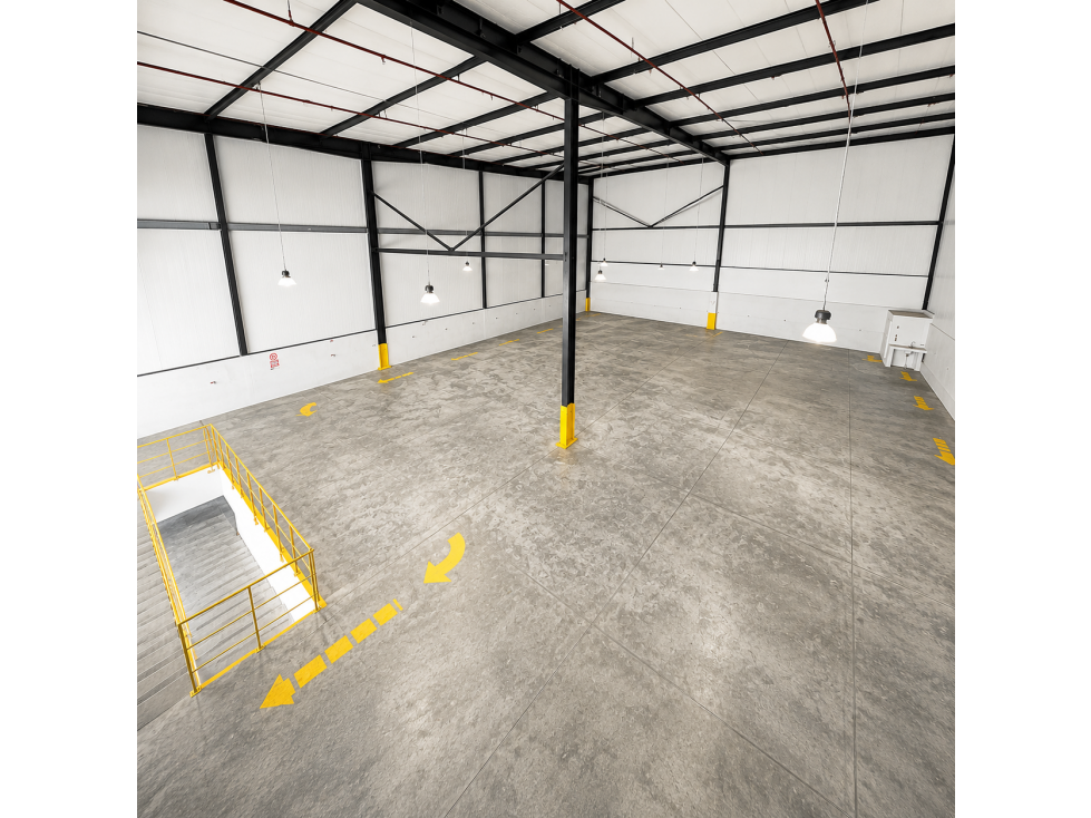 BODEGAS EN VENTA Y ALQUILER | MAÑANITAS | ACCESO A LOS CORREDORES — foto 3